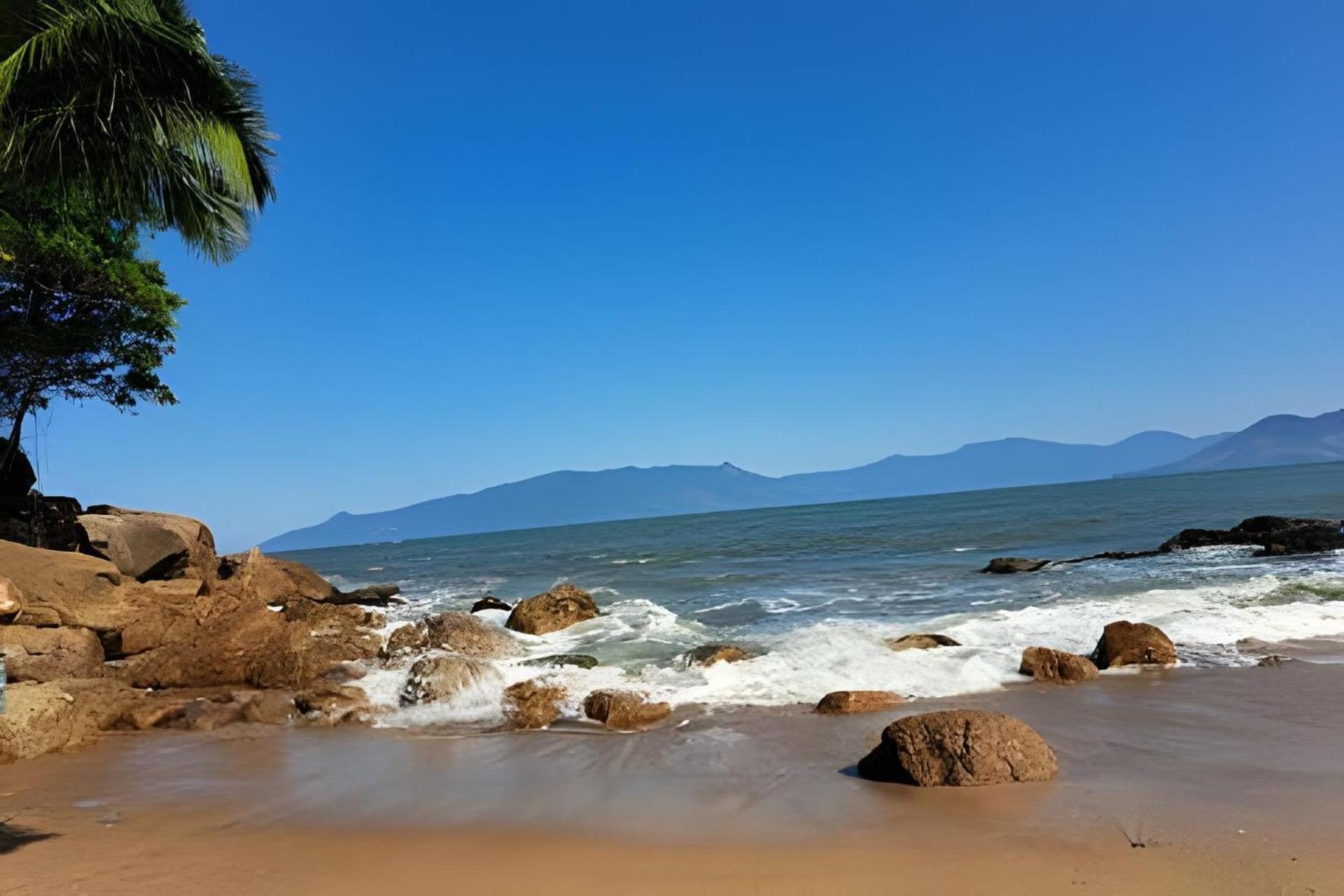 Chale Proximo A Praia Martim De Sa Caraguatatuba Exterior foto